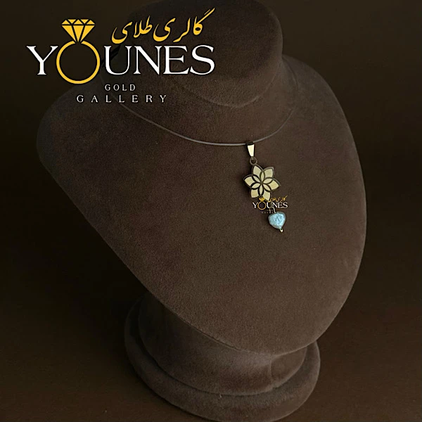 آویز طلا گلبرگ حکاکی تک مروارید